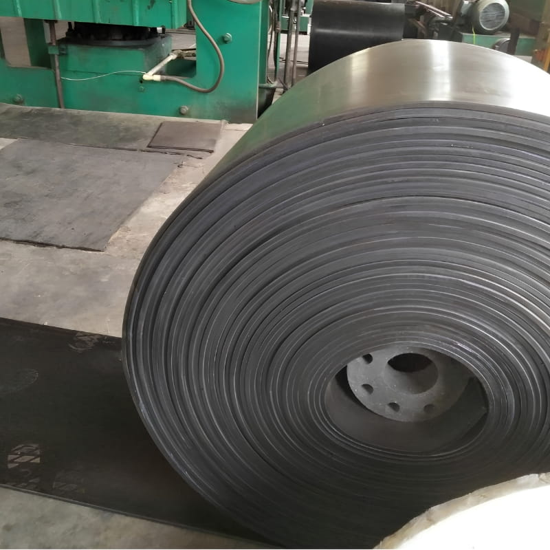 Steel cord conveyor belt packaging for export